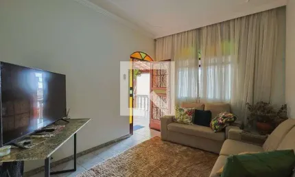 Casa para Aluguel - Pirajá, 3 Quartos,  247 m² - Belo Horizonte