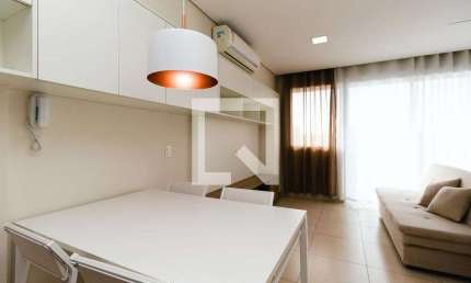Kitnet / Stúdio para Aluguel - Centro, 1 Quarto,  40 m² - Jundiaí