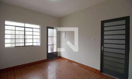 Casa para Aluguel - Parque dos Eucaliptos, 2 Quartos,  129 m² - Sorocaba