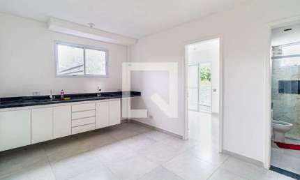 Casa para Aluguel - Butantã, 1 Quarto,  42 m² - São Paulo