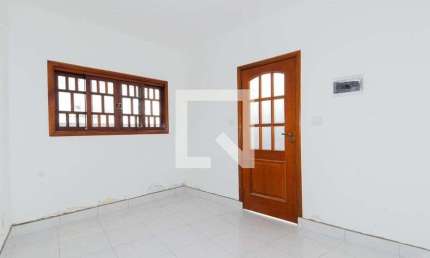 Casa para Aluguel - Vila Galvão, 2 Quartos,  51 m² - Guarulhos