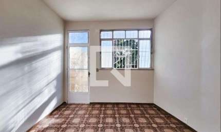 Casa para Aluguel - Centro, 2 Quartos,  61 m² - Rio de Janeiro
