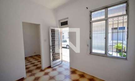Casa para Aluguel - São Cristóvão, 2 Quartos,  40 m² - Rio de Janeiro