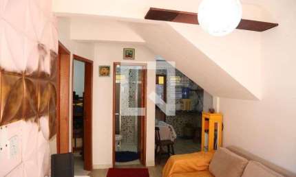 Casa para Aluguel - Maracanã, 2 Quartos,  49 m² - Praia Grande