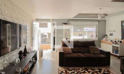 Casa para Aluguel - Rubem Berta, 3 Quartos,  274 m² - Porto Alegre