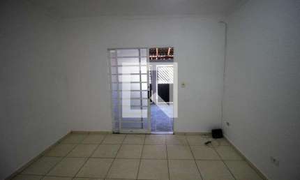 Casa para Aluguel - Parque das Laranjeiras, 2 Quartos,  70 m² - Sorocaba