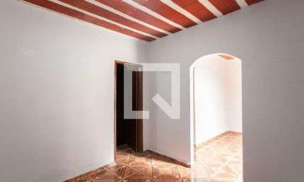 Casa para Aluguel - Jardim dos Comerciários, 3 Quartos,  80 m² - Belo Horizonte