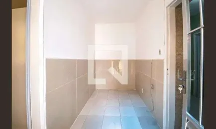 Casa para Aluguel - Jardim Éster Yolanda, 1 Quarto,  35 m² - São Paulo
