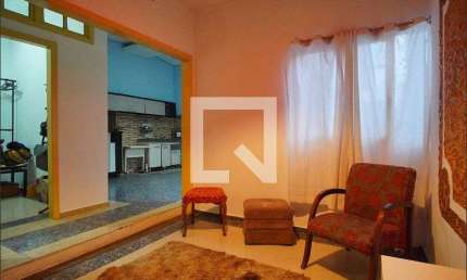 Casa para Aluguel - Vila Jardim, 2 Quartos,  110 m² - Porto Alegre
