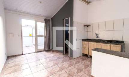 Kitnet / Stúdio para Aluguel - Novo Mundo, 1 Quarto,  21 m² - Curitiba
