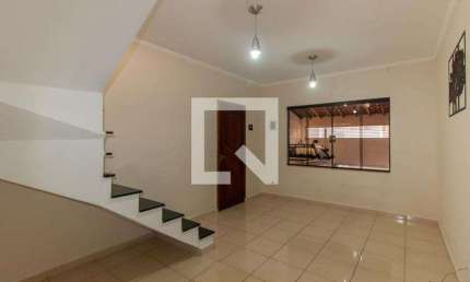 Casa para Aluguel - São Rafael, 2 Quartos,  130 m² - São Paulo