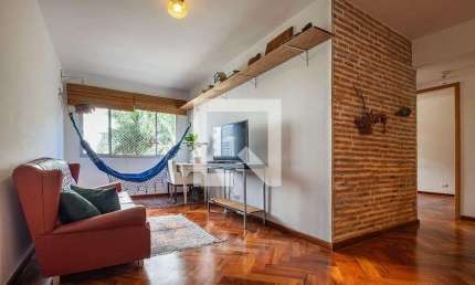Apartamento para Aluguel - Pinheiros, 2 Quartos,  75 m² - São Paulo