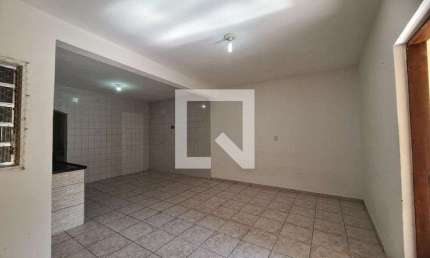 Casa para Aluguel - Sapopemba, 1 Quarto,  65 m² - São Paulo