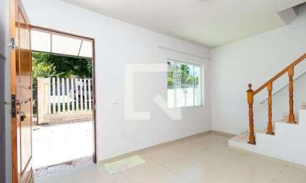 Casa para Aluguel - Pinheirinho, 3 Quartos,  140 m² - Curitiba