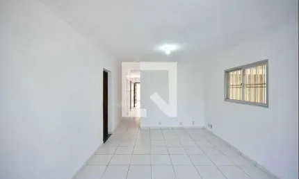Casa para Aluguel - Vila Pirajussara, 3 Quartos,  315 m² - São Paulo