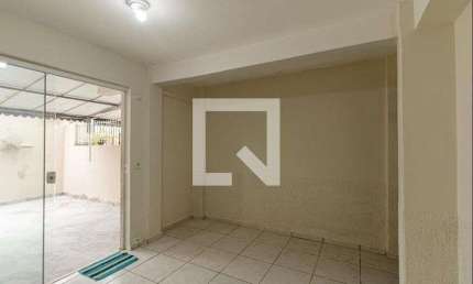 Casa para Aluguel - Sítio Cercado, 2 Quartos,  110 m² - Curitiba