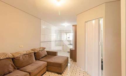 Casa para Aluguel - Pinheirinho, 1 Quarto,  40 m² - Curitiba