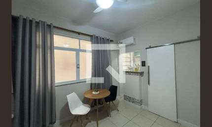 Kitnet / Stúdio para Aluguel - Copacabana, 1 Quarto,  18 m² - Rio de Janeiro