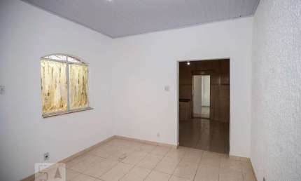 Casa para Aluguel - Piedade, 2 Quartos,  100 m² - Rio de Janeiro