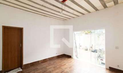 Casa para Aluguel - Campo Grande, 2 Quartos,  80 m² - Rio de Janeiro