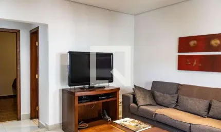 Casa para Aluguel - Camargos, 3 Quartos,  140 m² - Belo Horizonte