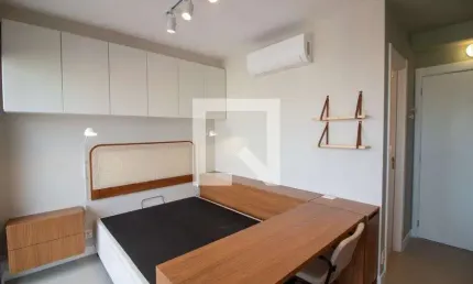 Kitnet / Stúdio para Aluguel - Chácara Santo Antonio, 1 Quarto,  24 m² - São Paulo