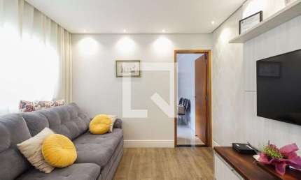 Casa para Aluguel - Vila Carrão, 3 Quartos,  170 m² - São Paulo