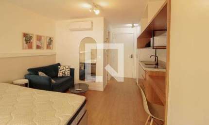 Apartamento para Aluguel - Auxiliadora, 1 Quarto,  25 m² - Porto Alegre