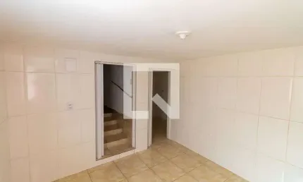 Casa para Aluguel - Cangaíba, 1 Quarto,  45 m² - São Paulo