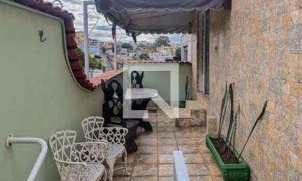 Casa para Aluguel - Renascença, 1 Quarto,  55 m² - Belo Horizonte