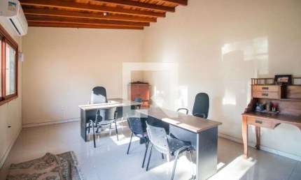 Casa para Aluguel - Ipanema, 1 Quarto,  50 m² - Porto Alegre
