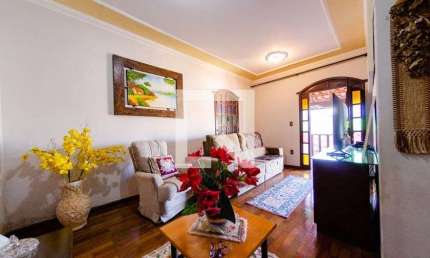 Casa para Aluguel - Alto dos Pinheiros, 5 Quartos,  536 m² - Belo Horizonte