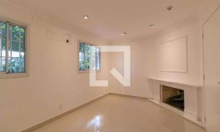 Casa para Aluguel - Butantã, 5 Quartos,  350 m² - São Paulo