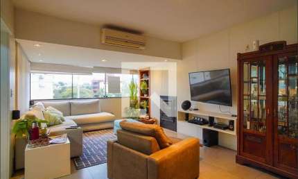Cobertura para Aluguel - Vila Ipiranga, 3 Quartos,  257 m² - Porto Alegre