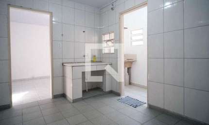 Casa para Aluguel - Vila Guilhermina, 1 Quarto,  24 m² - São Paulo