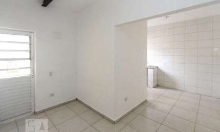 Casa para Aluguel - Cidade Sao Mateus, 1 Quarto,  32 m² - São Paulo