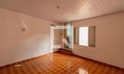Casa para Aluguel - Jardim Santo Antonio, 1 Quarto,  42 m² - São Paulo