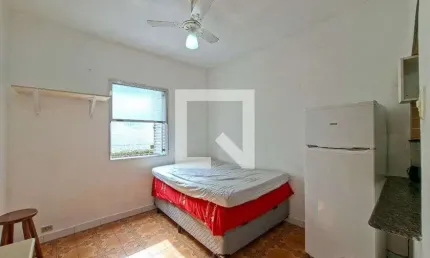 Kitnet / Stúdio para alugar na Avenida Presidente Costa e Silva, Boqueirão, Praia Grande por R$ 1.100