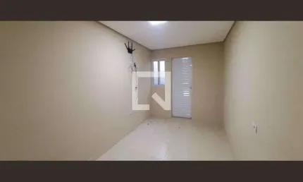 Kitnet / Stúdio para Aluguel - Vila Yolanda, 1 Quarto,  20 m² - Osasco
