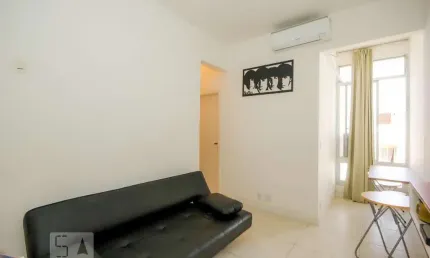 Apartamento para Aluguel - Leme, 2 Quartos,  47 m² - Rio de Janeiro