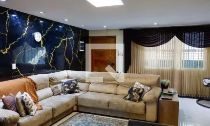 Casa para Aluguel - Bandeiras, 3 Quartos,  305 m² - Osasco