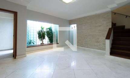 Casa para Aluguel - Vila Santa Clara, 2 Quartos,  232 m² - São Paulo