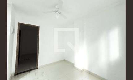 Apartamento para Aluguel - Olaria, 1 Quarto,  35 m² - Rio de Janeiro