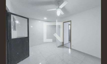 Apartamento para Aluguel - Olaria, 1 Quarto,  35 m² - Rio de Janeiro
