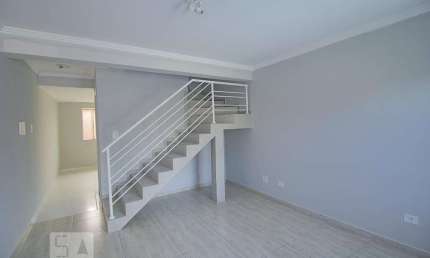 Casa para Aluguel - Sítio Cercado, 2 Quartos,  90 m² - Curitiba