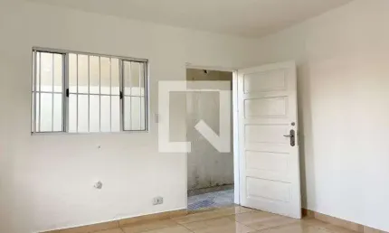 Casa para Aluguel - Cipava, 1 Quarto,  34 m² - Osasco