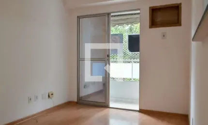 Apartamento para Aluguel - Taquara, 2 Quartos,  50 m² - Rio de Janeiro