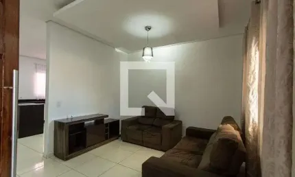 Casa para Aluguel - Jardim Maria Antônia Prado, 2 Quartos,  80 m² - Sorocaba