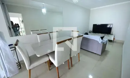 Casa para Aluguel - Parque Real de Goiânia, 3 Quartos,  187 m² - Aparecida de Goiânia