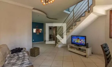 Casa para Aluguel - Ouro Preto, 4 Quartos,  285 m² - Belo Horizonte